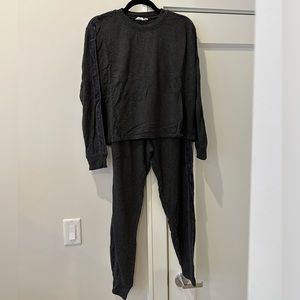 Splendid Charcoal Grey Sweatsuit with Stripe Small